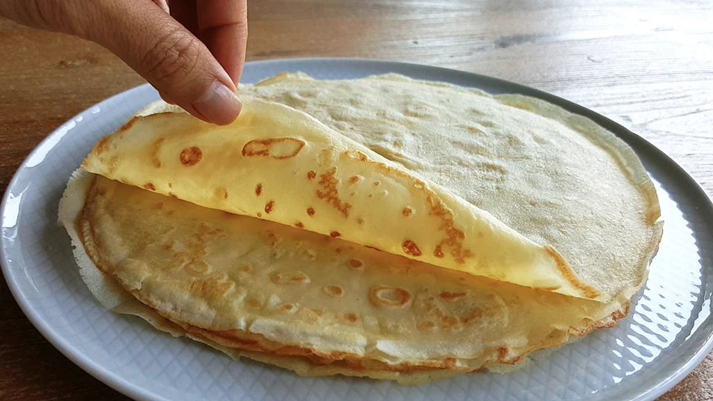 Easiest Crepes (Savory Crepe Pocket)