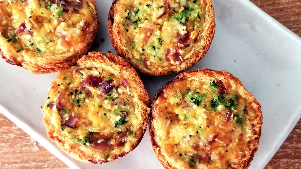 Easy Quiche Toast Cups