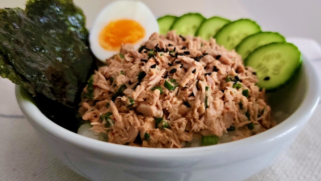 Tuna Rice Bowl with Yum Yum Sauce