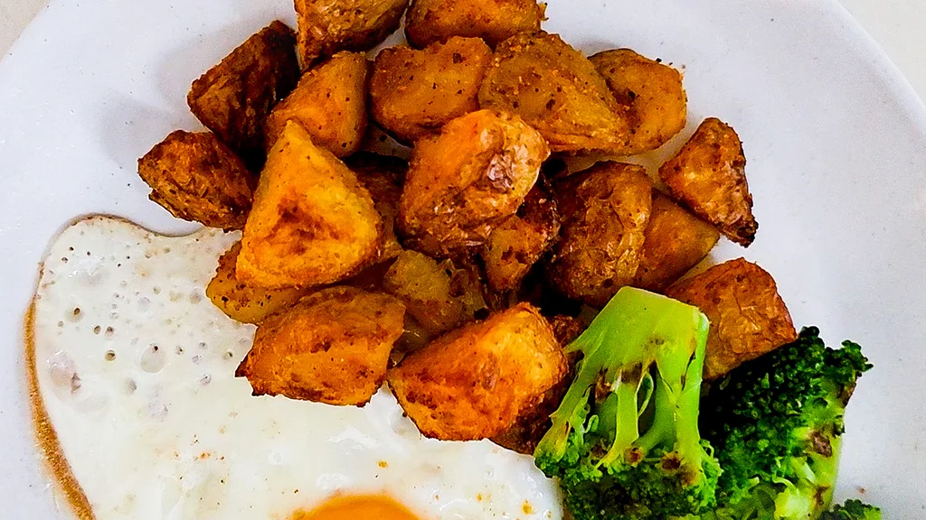 Crispy Air Fryer Potatoes